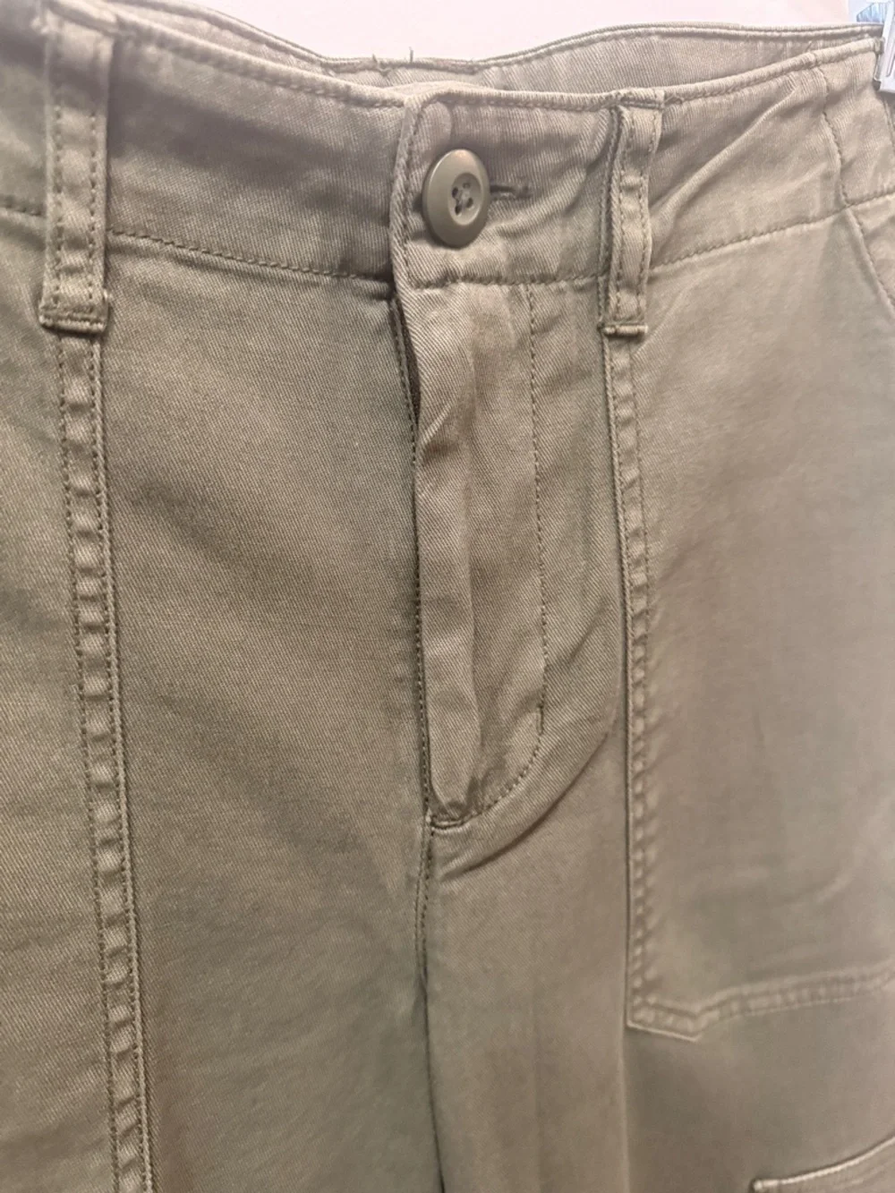 UNIVERSAL THREAD - Olive Green Cargo Pants - Picture 4 of 12